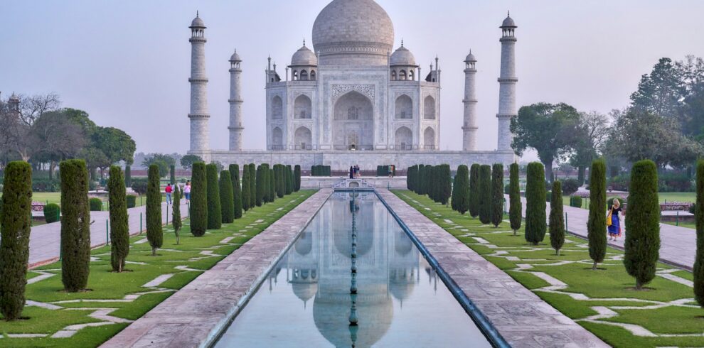 Himachal Complete With Taj Mahal Tour