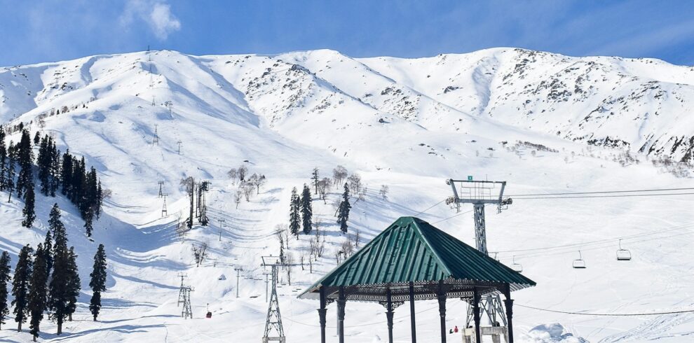 Gulmarg Tour Package