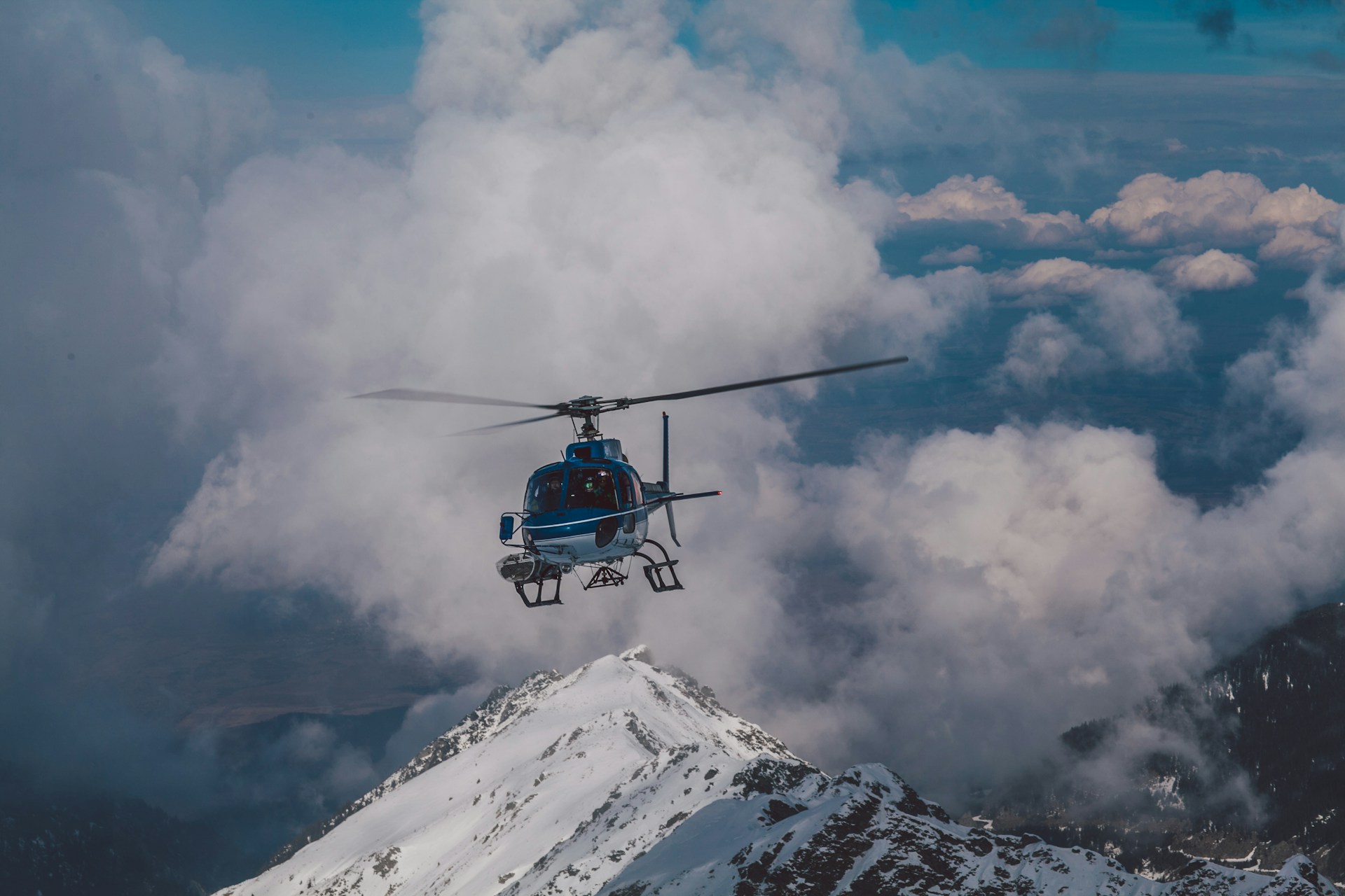 Kullu Manali Helicopter Tour Package
